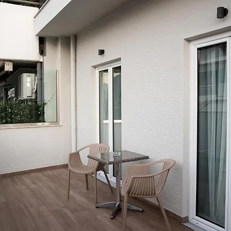 Ad Luxury & Hotel 4*